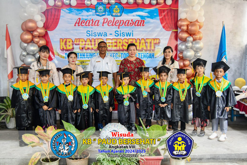 Wisuda Pendidikan Anak Usia Dini (PAUD)